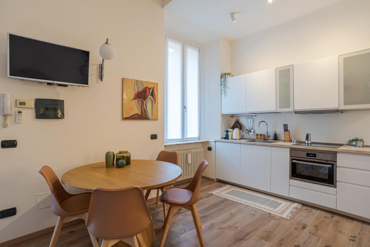 Cernobbio Charming Apt! Bagian luar foto